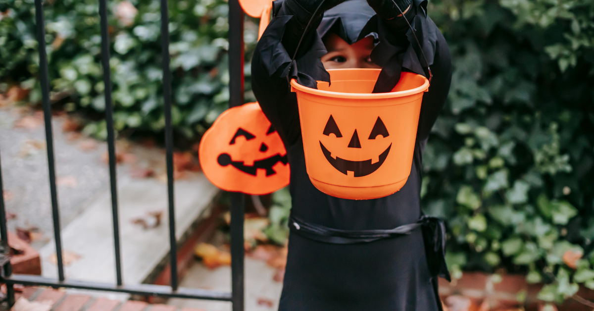 3 Simple Ways to Keep Your Little Ghouls and Goblins Safe this Hallowe